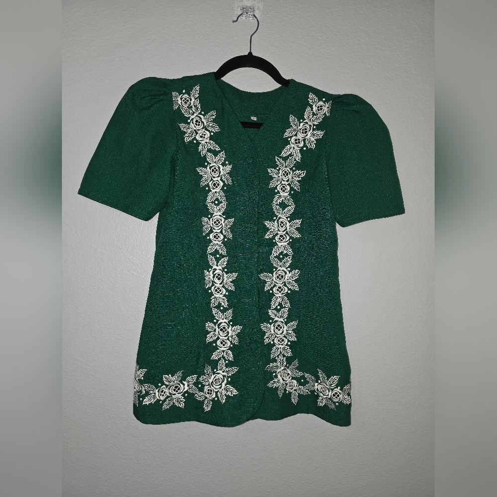 Vintage Green Blouse with White Floral Embroidery And Matching Skirt